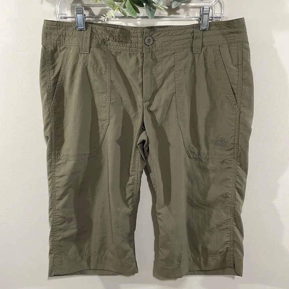 NWOT North Face AXRT Capri Pant Nylon Hiking Olive Green 10
